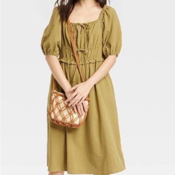 Universal Thread Dresses & Skirts - Universal Thread Olive Green Puff Sleeve Smocked Midi Dress